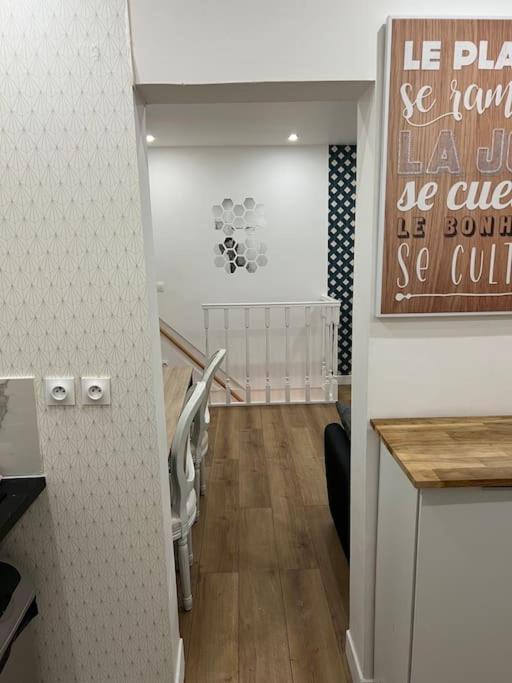 3 Pieces Au Calme Avec 1 Acces Independant Lägenhet Paris Exteriör bild